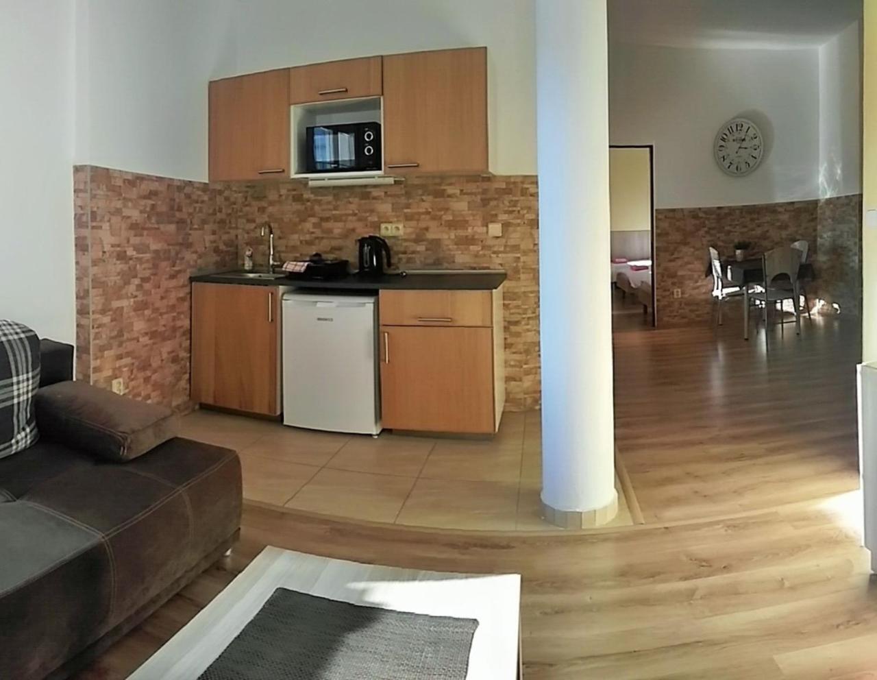 Penzion Exotic Ostrava Ngoại thất bức ảnh