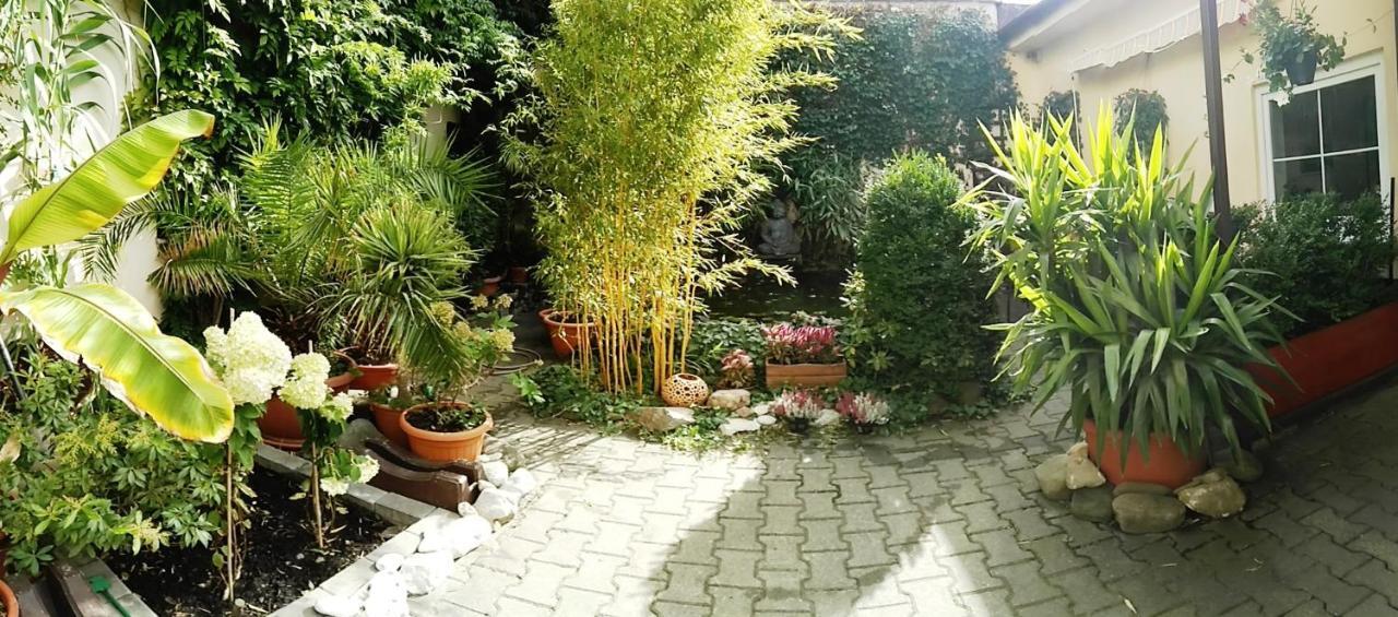 Penzion Exotic Ostrava Ngoại thất bức ảnh